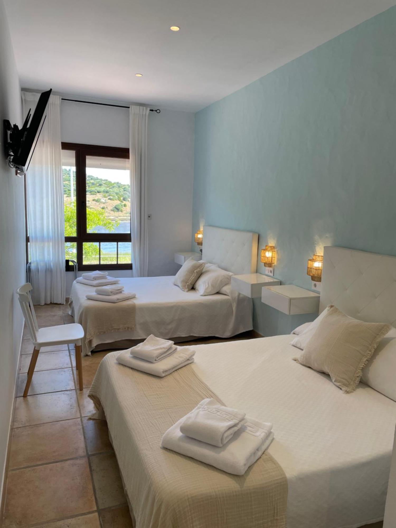 El Escondido De Zahara Hotel Захара-де-лос-Атунес Экстерьер фото